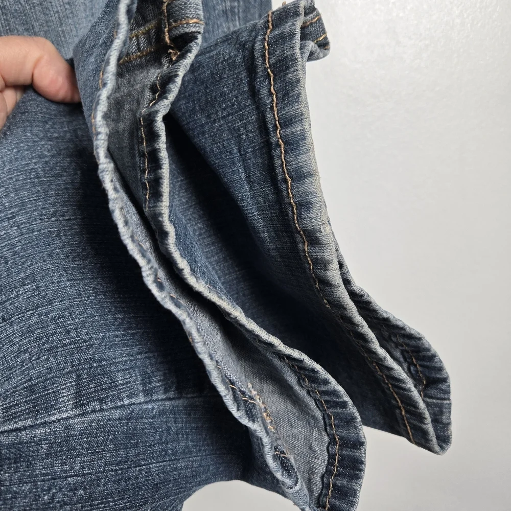 Rue 21 Y2K Low Rise Flare Leg Blue Denim Jeans Juniors Size 1/2